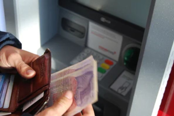 盈科首次被執(zhí)行！宇宙大所竟淪為梅向榮提款機(jī)